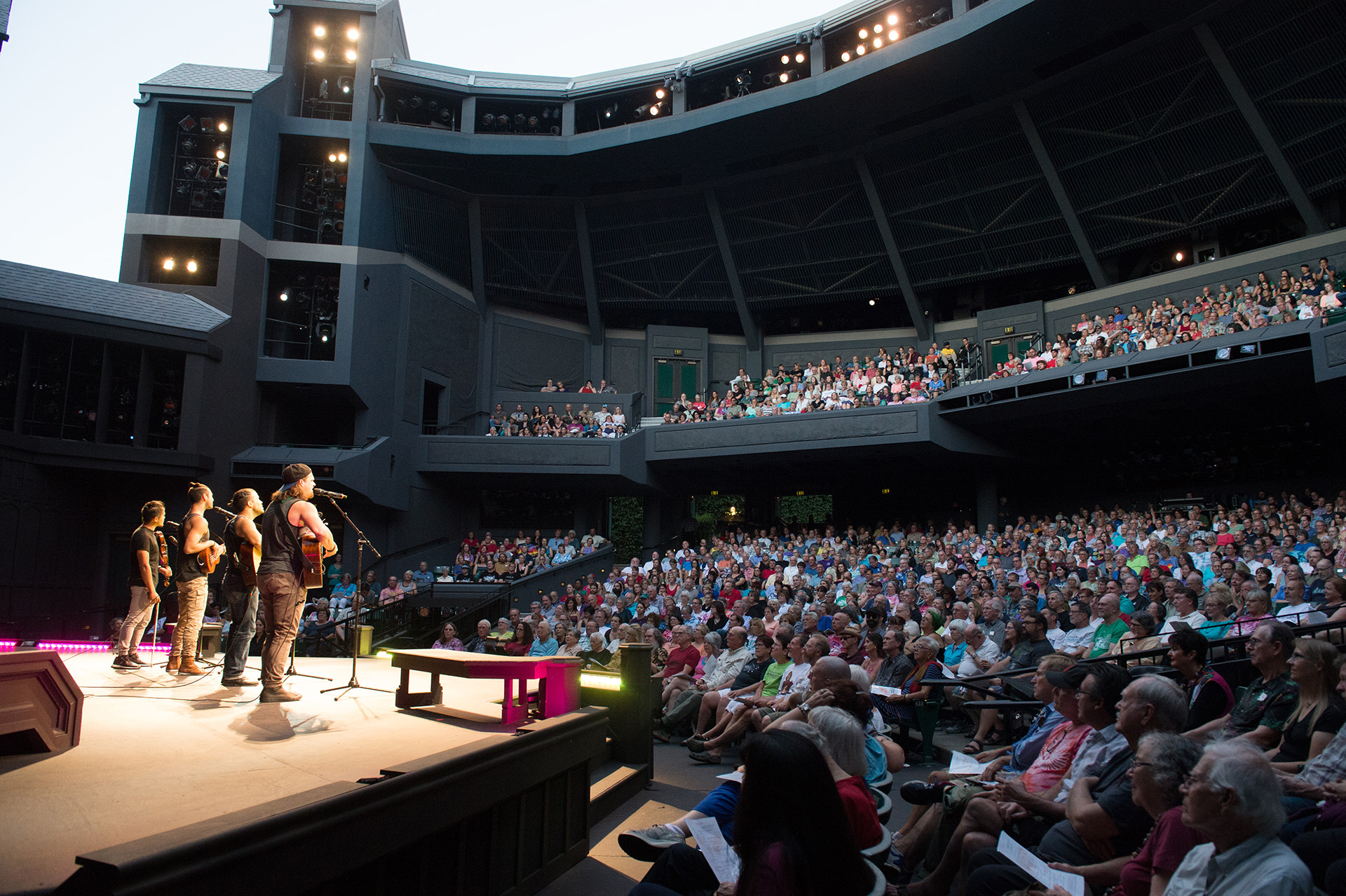 Photo of Daedalus Variety Show