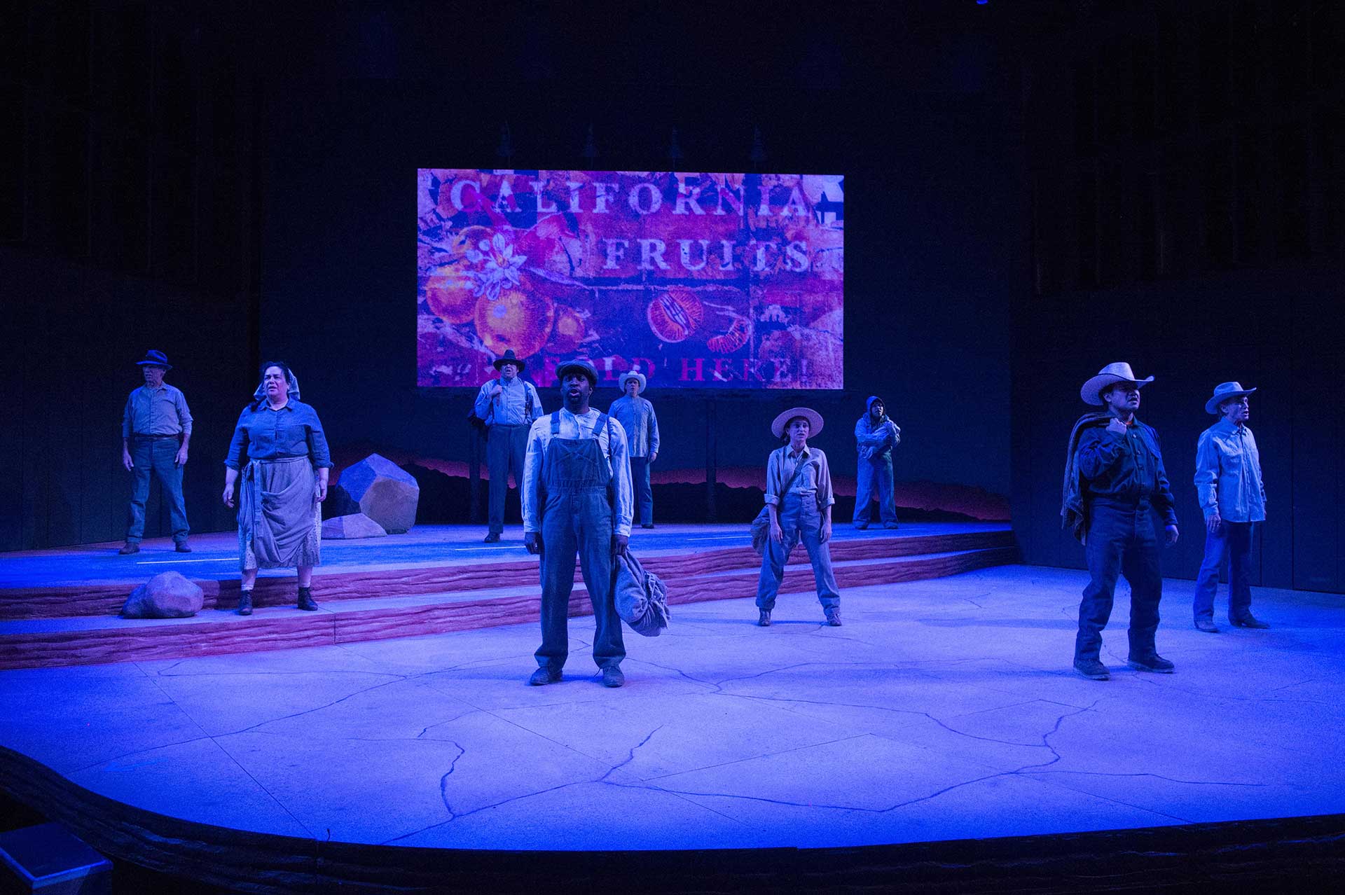 Production photo Mother Road